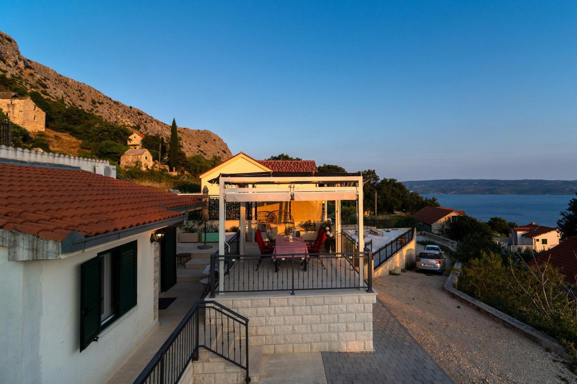 Kuca Za Odmor R&A Villa Podstrana Exterior photo